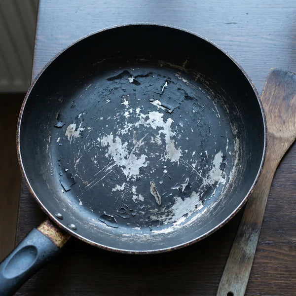 Non-stick-pannor (teflon, keramik och aluminium)